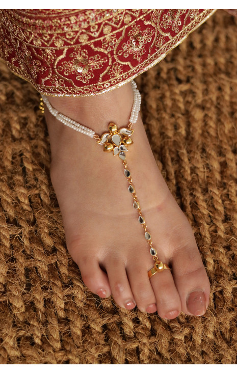 Naqsh (Feet Accessories)